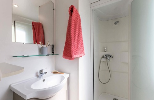 Serignan-Plage House | Campsite L'Etoile de Mer * - Mobil-home Confort 3 Rooms 4/5 People Air Conditioning