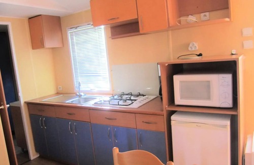 Saint-Jean-Pla-de-Corts House | Campsite Les Casteillets * - Mobil-home Standard 24 m2 - 2 bedrooms 4 people
