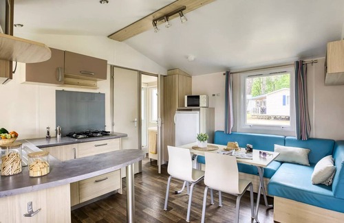 Loches House | Campsite La Citadelle* - COMFORT mobile home - 3 bedrooms for 6 people