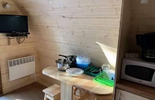 Chateauroux Ski Chalet | Campsite Le Rochat-Belle-Isle * - Chalet wood nature (2 adults + 1 child) 3 persons