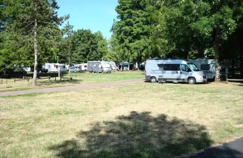 Chateauroux House | Campsite Le Rochat-Belle-Isle * - Mobil home 2 bedrooms with access for people with reduced mobility 5 people