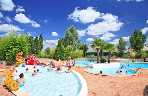 Poilly-lez-Gien House | Campsite Les Bois du Bardelet* - 5 room mobile home 10 people