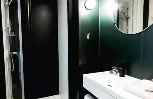 Alrance House | Campsite Les Cantarelles* - Premium Loft 4 rooms for 6 people Air-conditioned
