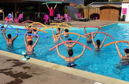Saint-Nazaire House | Campsite Les Flamants Roses * - Cottage 4 Rooms 6/8 Persons Air-conditioned + TV