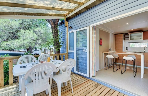 Beauvoir House | Campsite Les Pommiers du Mont Saint Michel * - Mobile home Comfort 4 rooms 6 people air-conditioned - TV