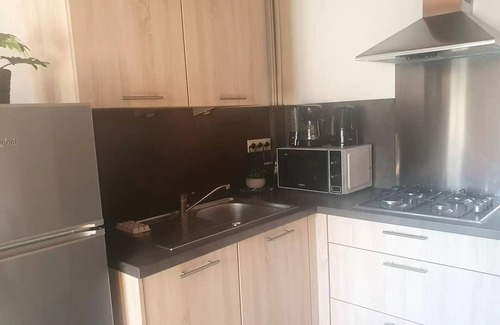 Chastanier House | Campsite Les sous bois du Lac *** - F1G - Semi-detached terrace cottage for 4 people