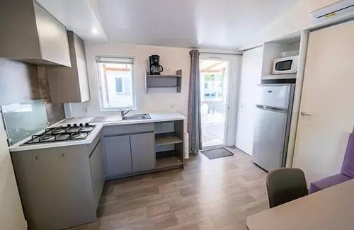 Sainte-Nathalene House | Campsite Romanée Les Grottes de Roffy* - Mobile home Comfort 4 rooms 6 people air-conditioned