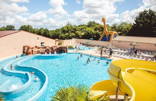 Saint-Julien-des-Landes House | Campsite Village de la Guyonnière * - Safari Lodge 4 rooms 7 people