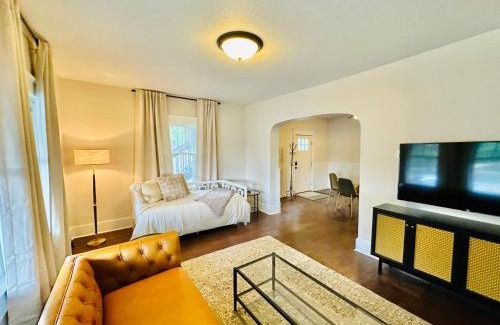 Marion Apartment | Campus Haven