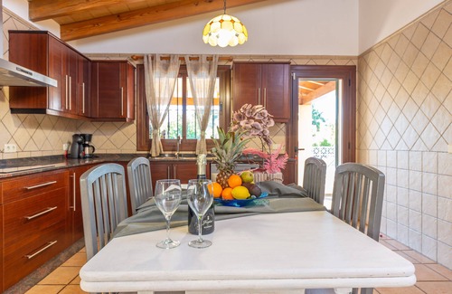 Lloseta Villa | CAN ANTICH - Great country house with private pool. Free WiFi