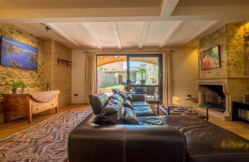 Pals House | Can Caranta