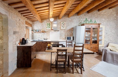 Girona Condo | Can Feliu Apartment, Sant Daniel-girona