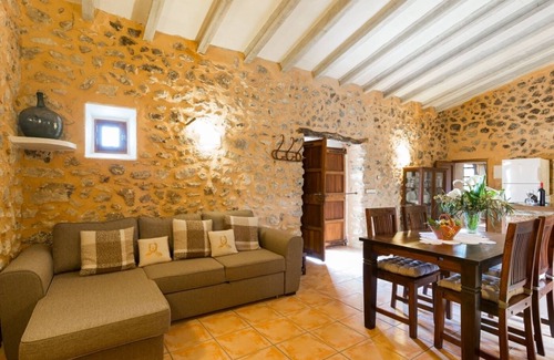Llubi Villa | Can Guapo - Beautiful villa with pool in Llubí