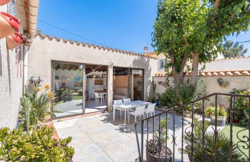 Villemolaque House | Can Lina