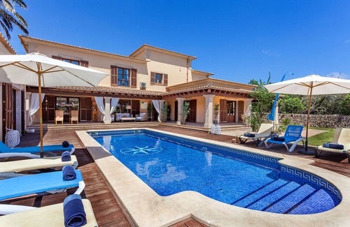 Santanyi Villa | Can Molino Holiday home with heated pool in peaceful surroundings near Santanyí, close to the beach
