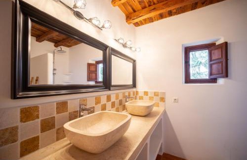 Sant Joan de Labritja Villa | Can Pla Roig con vistas al Mar y la Puesta de Sol