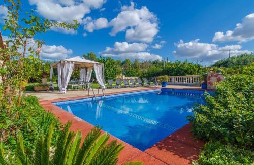 Muro Villa | Can Rius