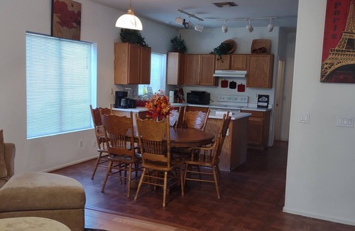 Estrella Village House | Can sleep 10.