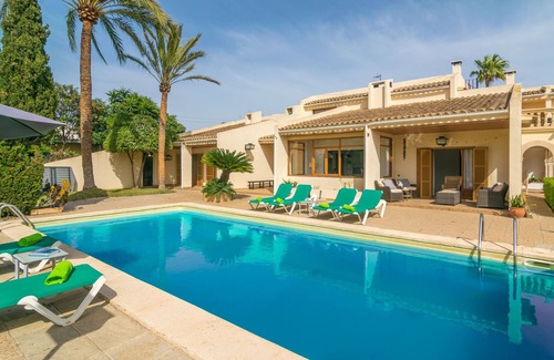 Plamanyola Villa | CAN TIBELA - Charming house with private pool and free WiFi.