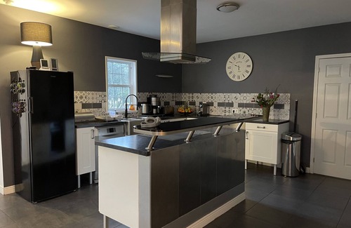 Crozon House | CANADIAN HOUSE BEAUTIFUL VOLUME CROZON MORGAT THE HEART OF WOOD KADOR