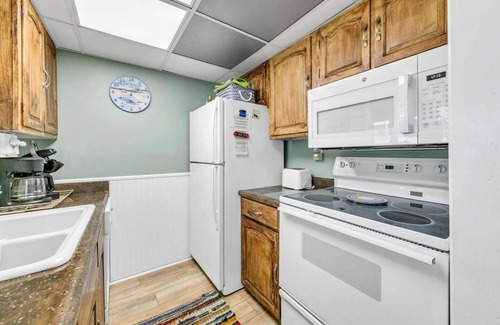 Holiday Isle Condo | Canal Front - Bring Your Boat! Great Rates !