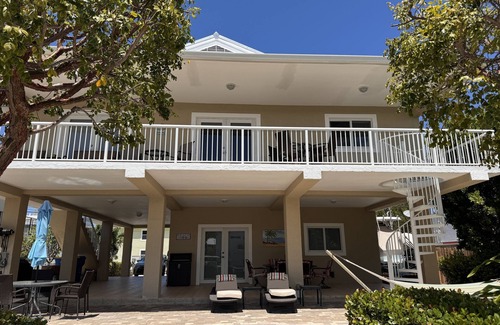 Indian Waterways House | Canal-Front Oasis in the Florida Keys