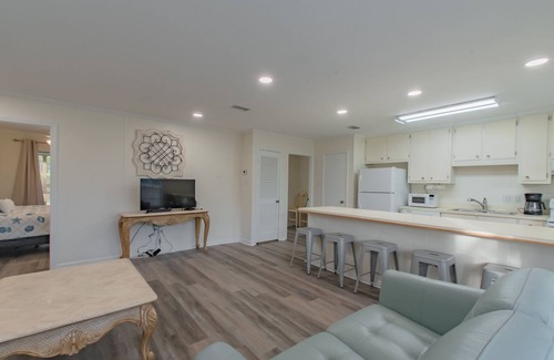 Gulf Shores House | Canal front property in the heart of Gulf Shores