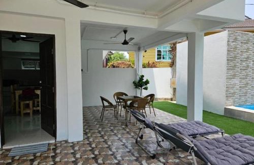 Kampung Baung Apartment | Canal River Riverfront Homestay Jalan Pengkalan Chepa Kota Bharu