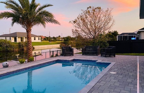 Mariner House | Canal Waterfront house-Pool-Fishing and Game Room