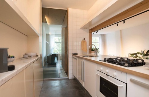 Utrecht City Center Apartment | Canallofts - Historic Apartment