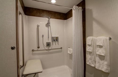 Kindersley Hotel | Canalta Kindersley