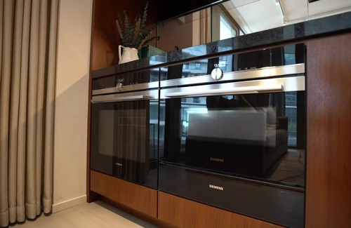 Canary Wharf Apartment | Canary Wharf Spacious Luxury Apartment