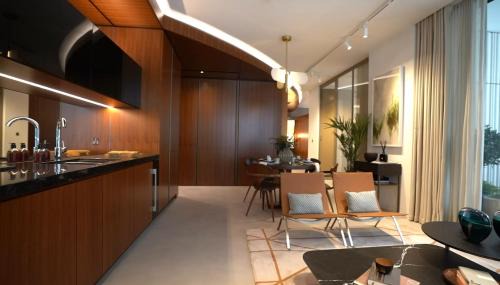 Canary Wharf Apartment | Canary Wharf Spacious Luxury Apartment