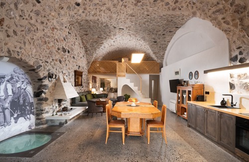 Emporio Villa | Canava Villas~Winery Estate @Medieval Village Santorini