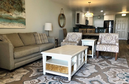 Port Canaveral Condo | Canaveral Towers - Amazing updated condo Unit 702