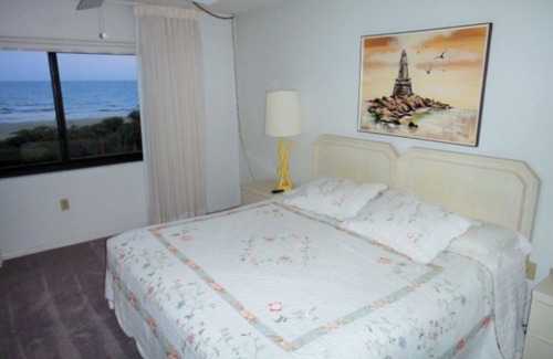 Port Canaveral Condo | Canaveral Towers unit # 509