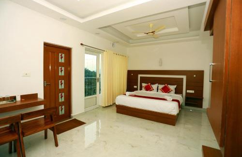Anachal Hotel | CANDLE WOOD MUNNAR