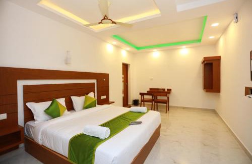 Anachal Hotel | CANDLE WOOD MUNNAR