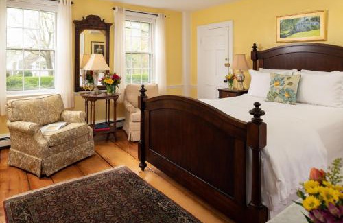 Brewster Bed & Breakfast | Candleberry Inn on Cape Cod