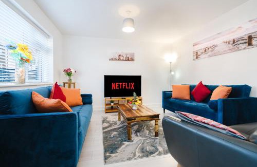 Hemel Hempstead Apartment | Candlefield house, contractors, business travelers, families, free parking