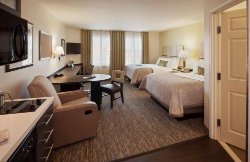 Lake Charles Hotel | Candlewood Suites - Lake Charles South by IHG