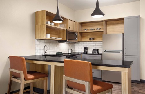 East Mesa Hotel | Candlewood Suites Mesa Phoenix East by IHG