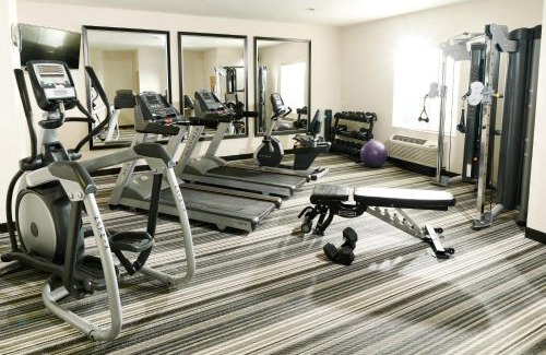 Midland Hotel | Candlewood Suites Midland by IHG