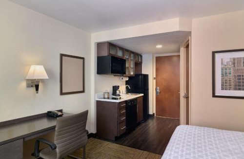 Garment District Hotel | Candlewood Suites NYC -Times Square by IHG