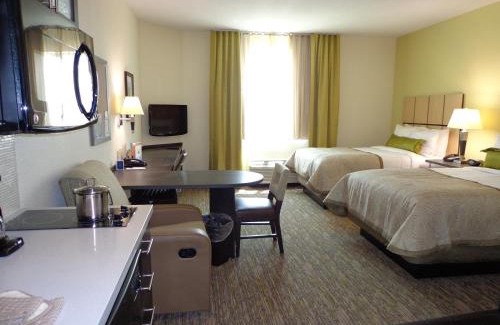 Odessa Hotel | Candlewood Suites Odessa by IHG