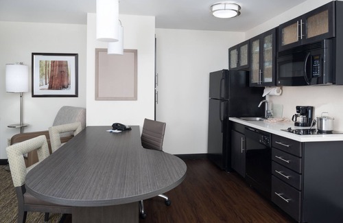 Lacey Hotel | Candlewood Suites Olympia/Lacey by IHG