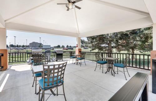 Salina Hotel | Candlewood Suites Salina by IHG