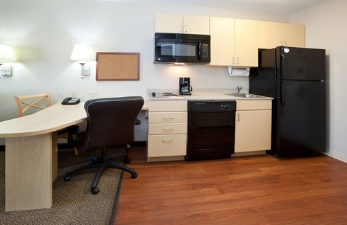 Sheridan Hotel | Candlewood Suites Sheridan by IHG