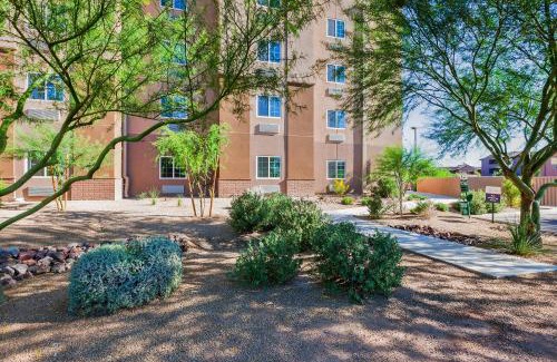 Riverside Crossing Hotel | Candlewood Suites Tucson by IHG