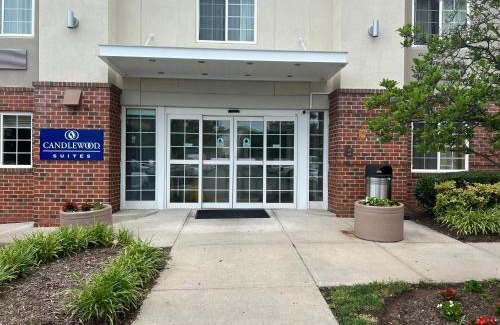 Herndon Hotel | Candlewood Suites Washington-Dulles Herndon by IHG